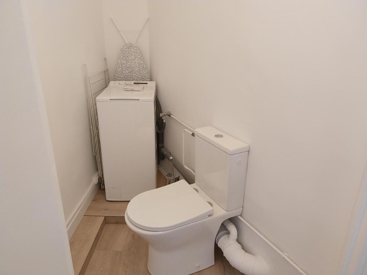 Eyragues Charmant Appartement 3 Chambres Et Terrasse المظهر الخارجي الصورة